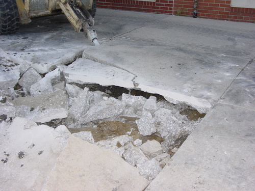 ./Gallery/2011 Parking-Sidewalk Repairs/DSC06319.JPG